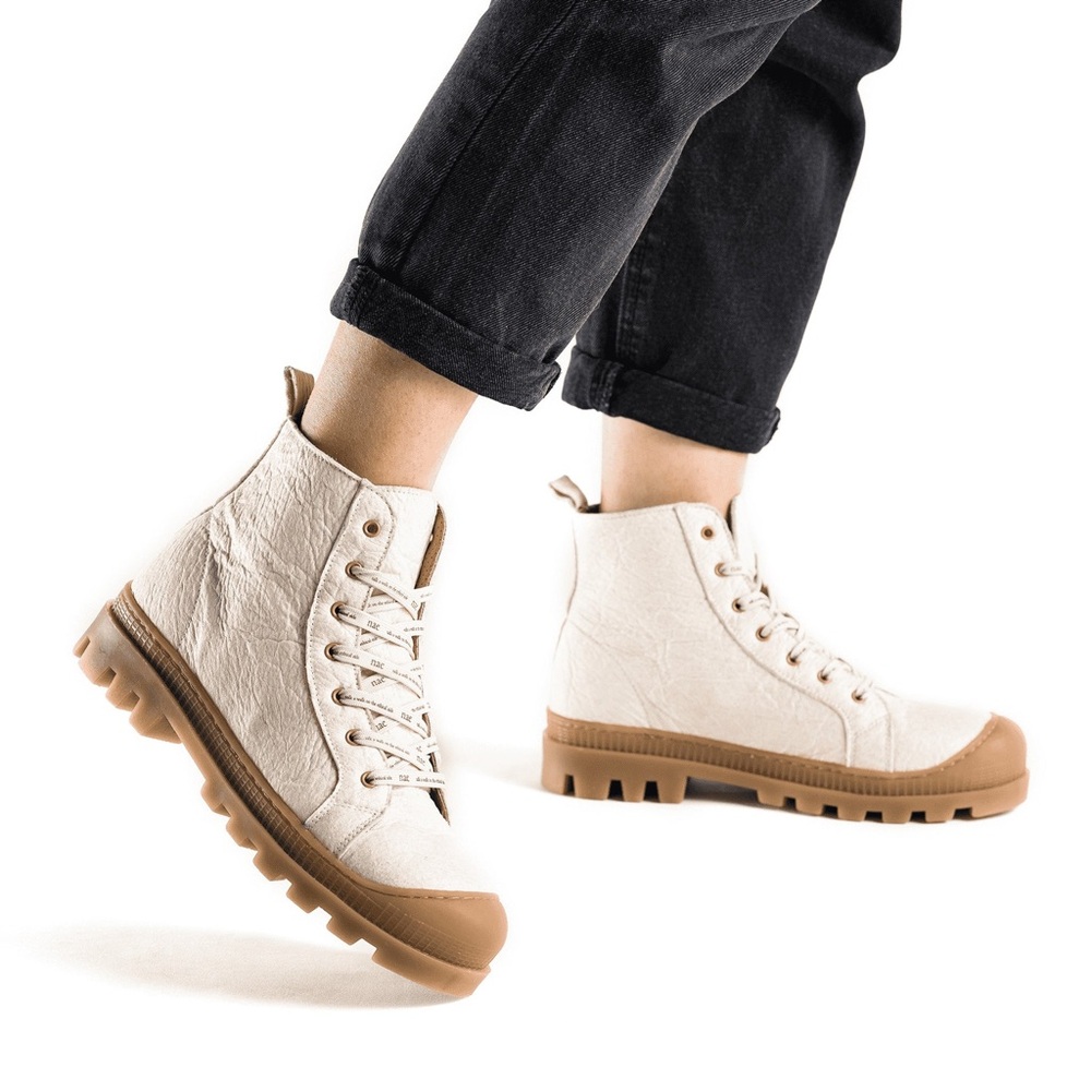 Nae Pinatex High-Top Vegan Sneaker Boots Lug Sole 39